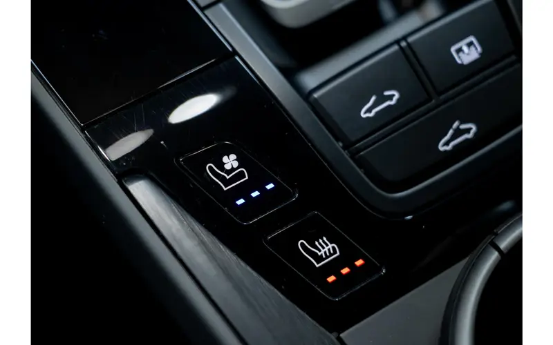 Porsche 911 3.6 T-Hybrid Carrera 4 GTS - 145132