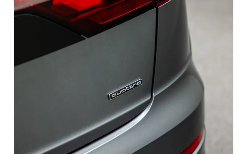 Audi Q8 60 TFSI e quattro Pro Line S Competition - 122151