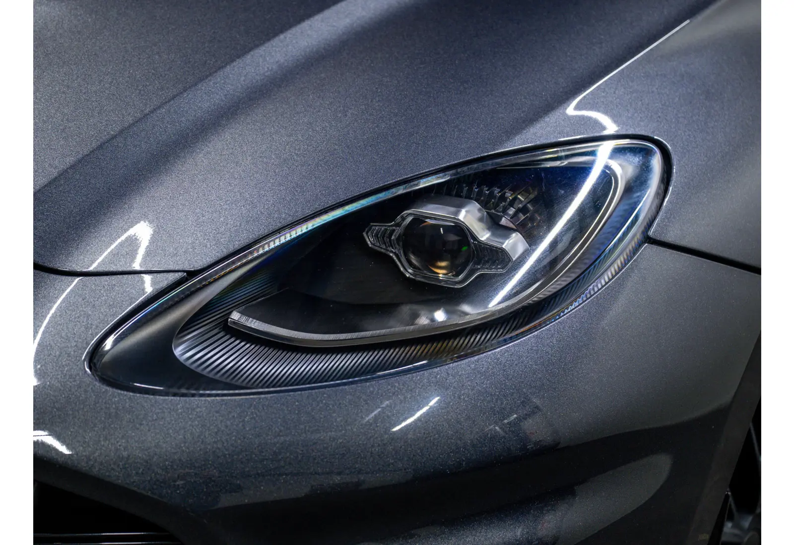 Aston Martin Dbx 4.0 V8 707 - 127286