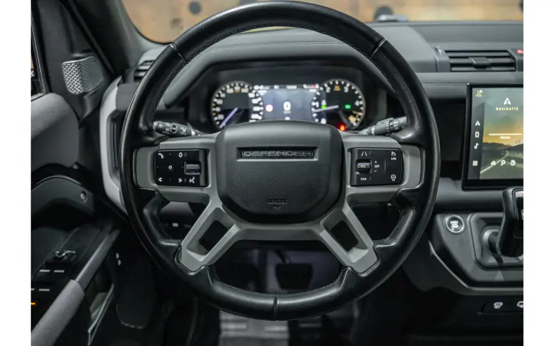 Land Rover Defender 3.0 D200 110 MHEV X-Dynamic S - 131184