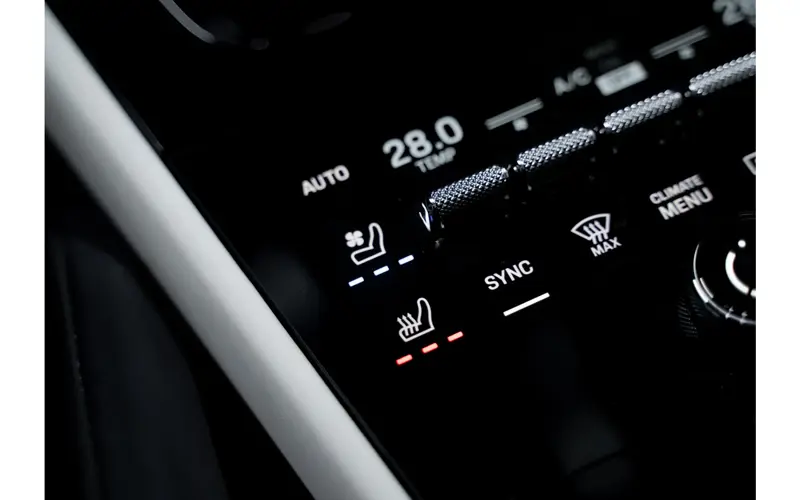 Porsche Cayenne Coupé 3.0 E-Hybrid - 137609