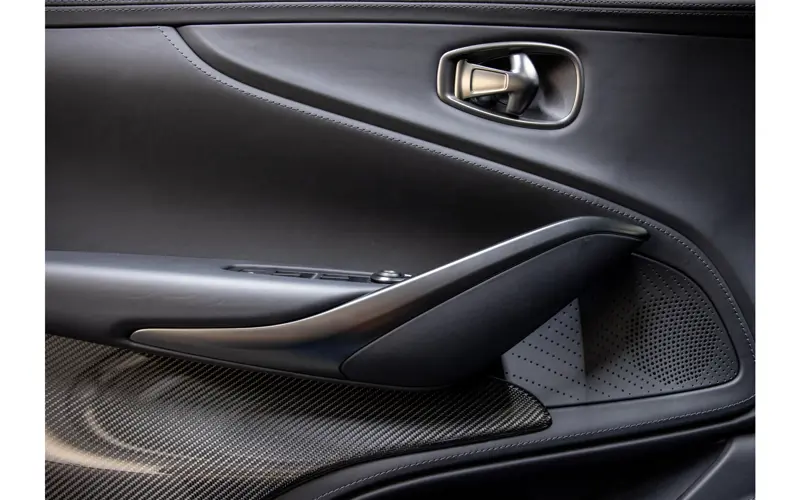 Aston Martin Dbx 4.0 V8 707 - 117592
