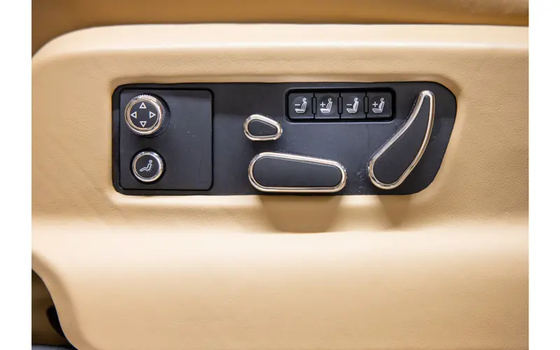 Bentley Bentayga 3.0 V6 Hybrid - 110975