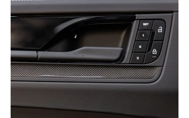 Porsche Cayenne Coupé 4.0 Turbo E-Hybrid GT - 132061