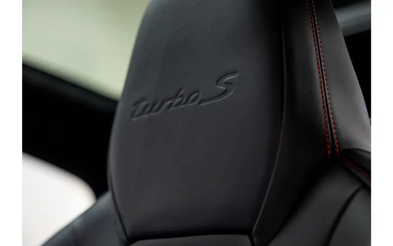Porsche Cayenne Coupé 4.0 Turbo S E-Hybrid - 117457