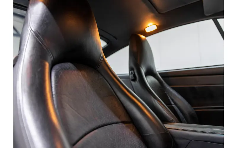 Porsche 911 (993) 3.6 Carrera 4S Coupé - 142008