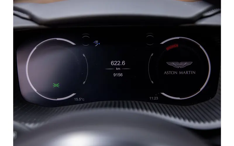Aston Martin Dbx 4.0 V8 707 - 111048