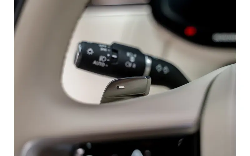 Land Rover Range Rover P550 E Autobiography - 137139