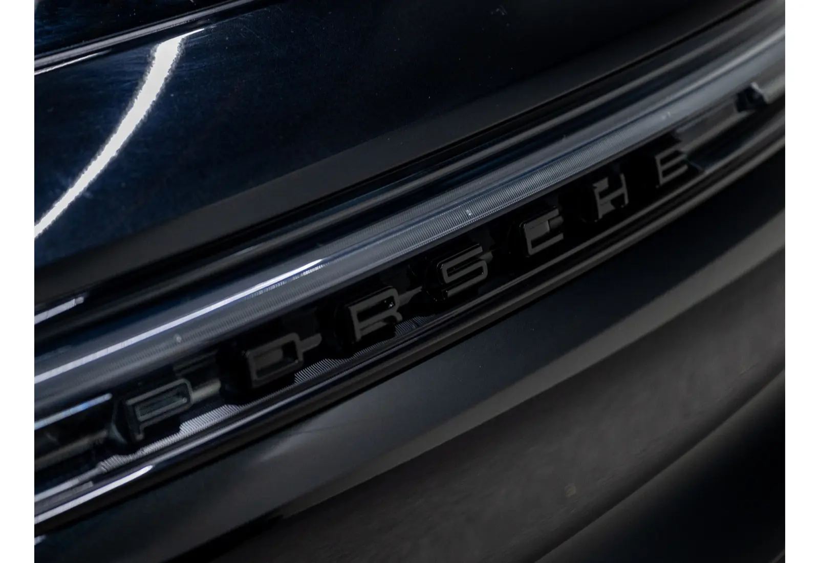 Porsche Cayenne 3.0 E-Hybrid Black Edition - 138128