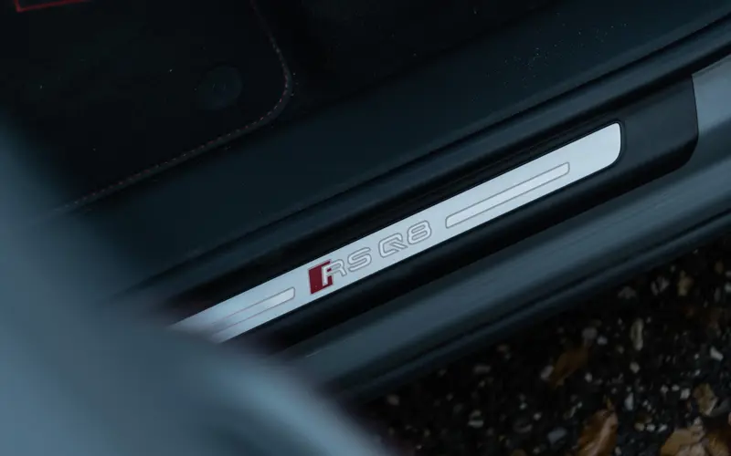 Audi Q8 4.0 TFSI RS Q8 quattro - 122789