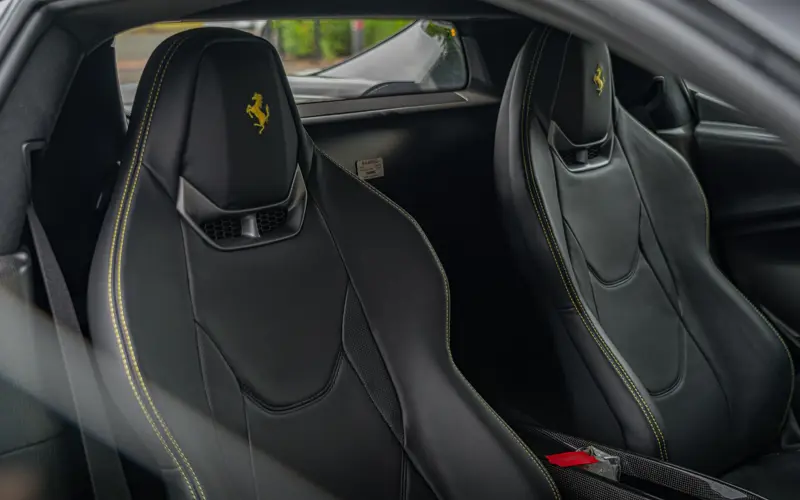 Ferrari 296 GTB 3.0 V6 N-LARGO - 149534