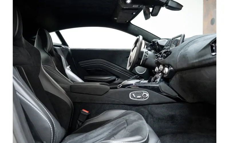 Aston Martin Vantage 4.0 V8 - 114497