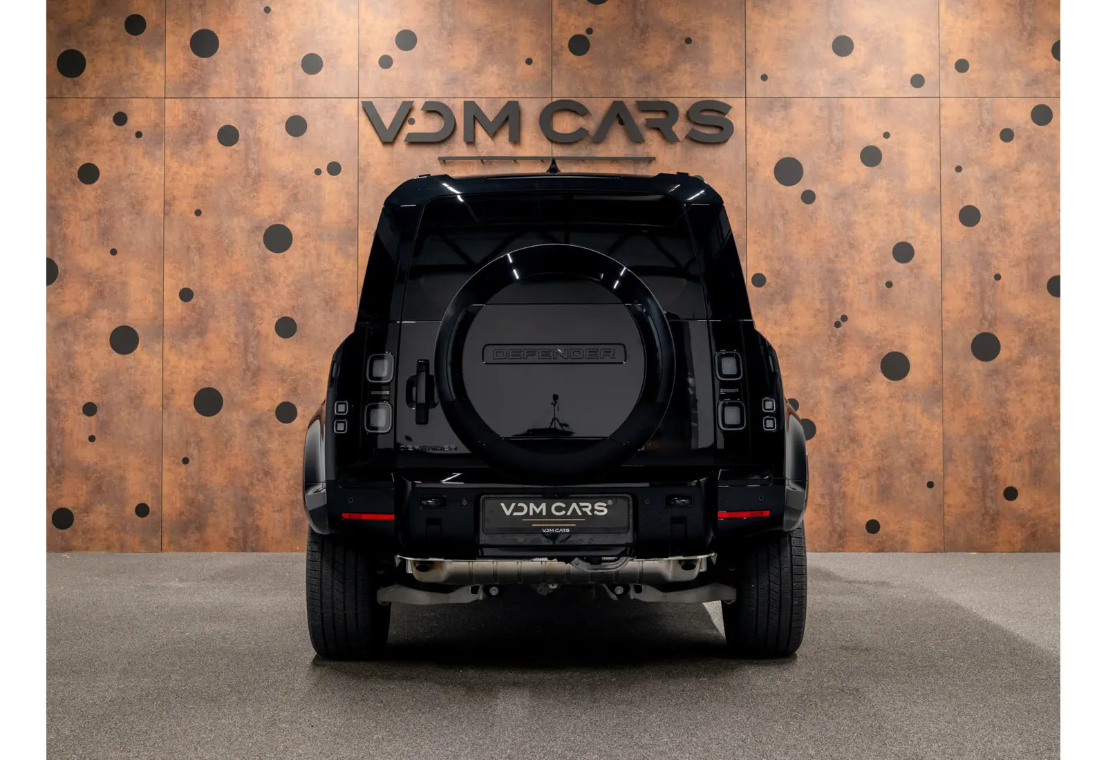 Land Rover Defender 110 2.0 P300e 110 X-Dynamic HSE - 135221