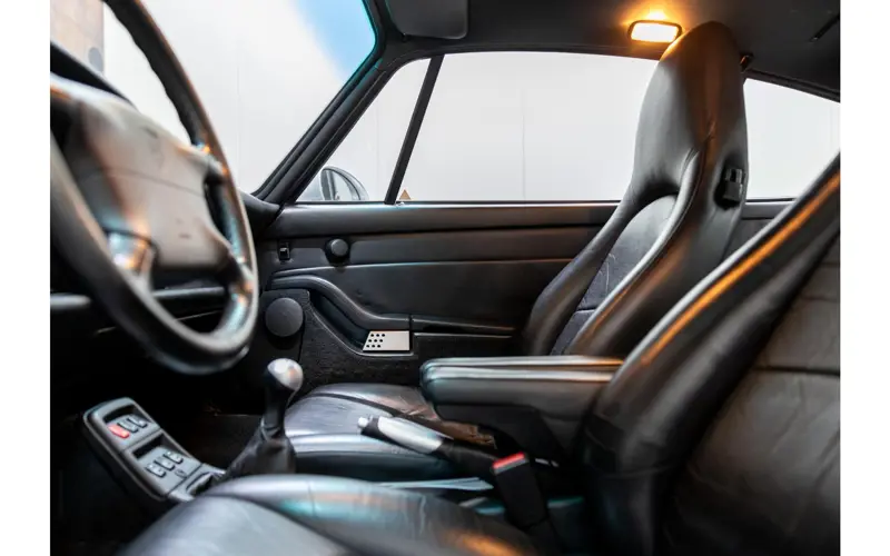 Porsche 911 (993) 3.6 Carrera 4S Coupé - 142010