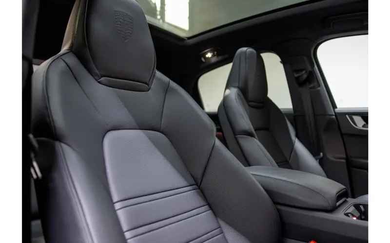 Porsche Cayenne Coupé 3.0 E-Hybrid - 118138