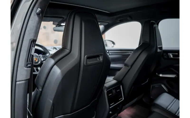 Porsche Cayenne Coupé 4.0 Turbo S E-Hybrid - 147639