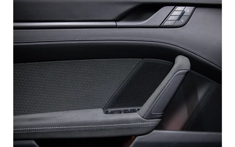 Porsche 911 Cabrio 3.6 T-Hybrid Carrera 4 GTS - 121056