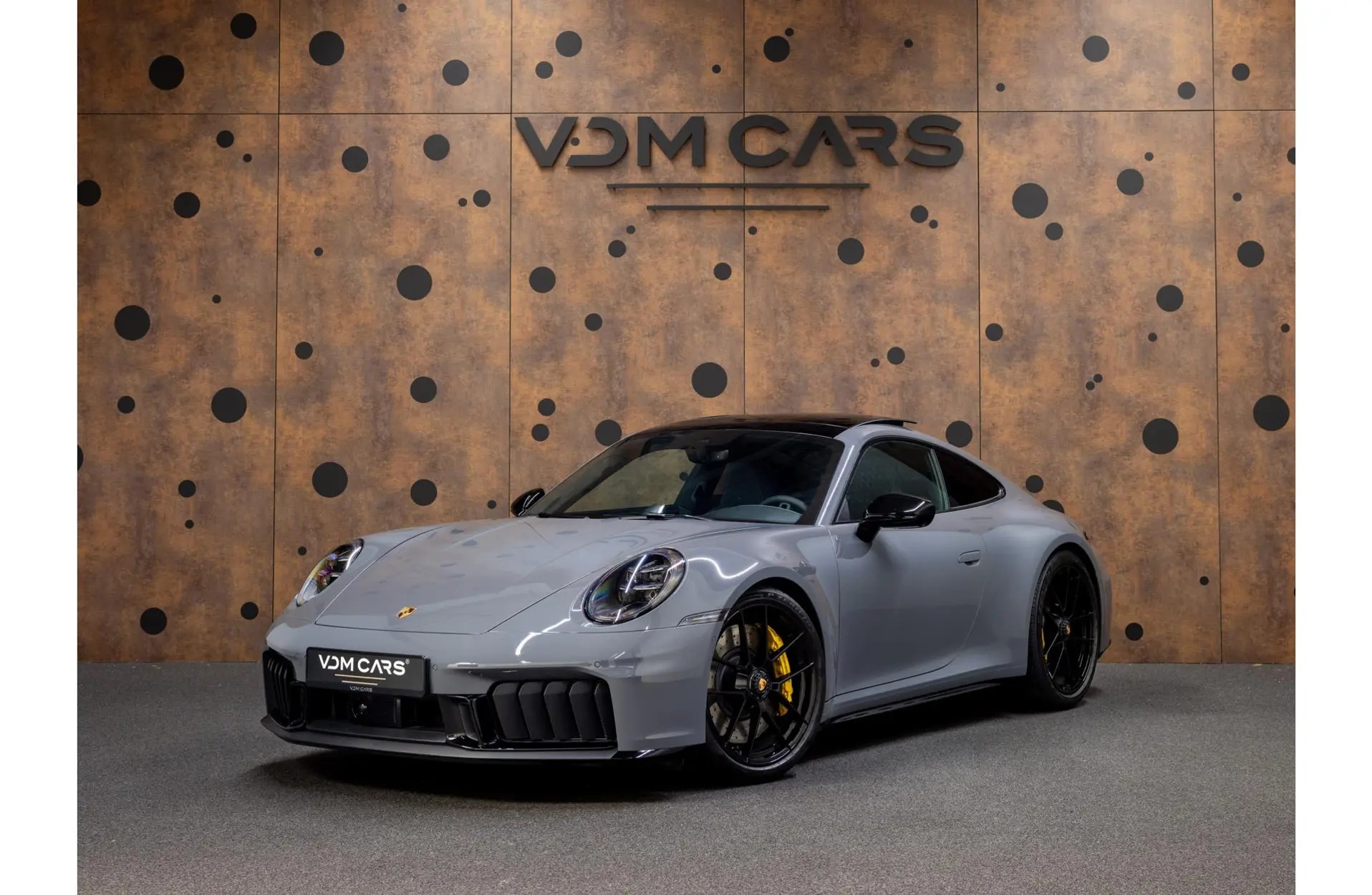 Porsche - 911 - 142876