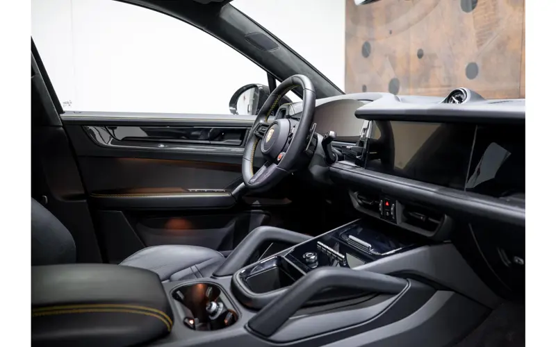 Porsche Cayenne Coupé 4.0 Turbo E-Hybrid GT - 145538