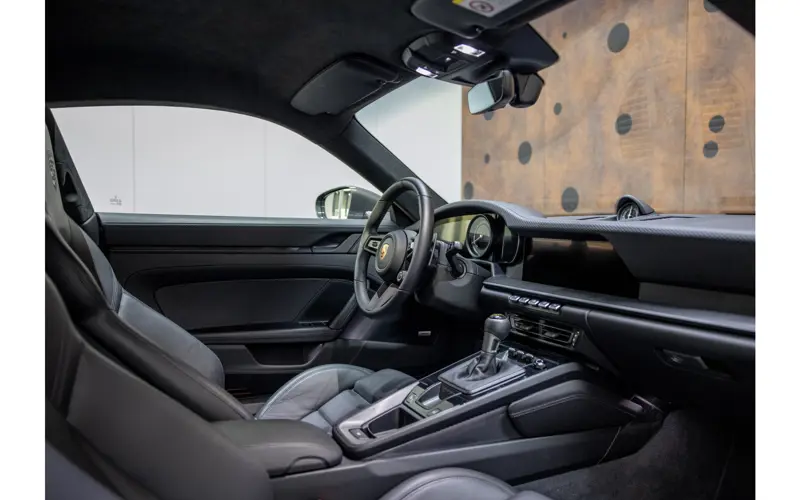 Porsche 911 4.0 GT3 Touring - 117485