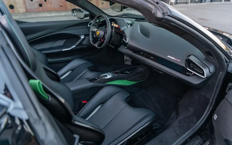 Ferrari 296 GTS 3.0 V6 N-LARGO - 132571