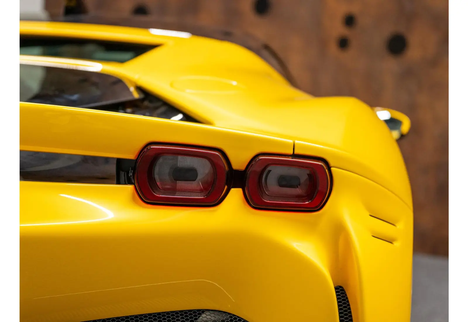 Ferrari SF90 Stradale 4.0 V8 - 141950