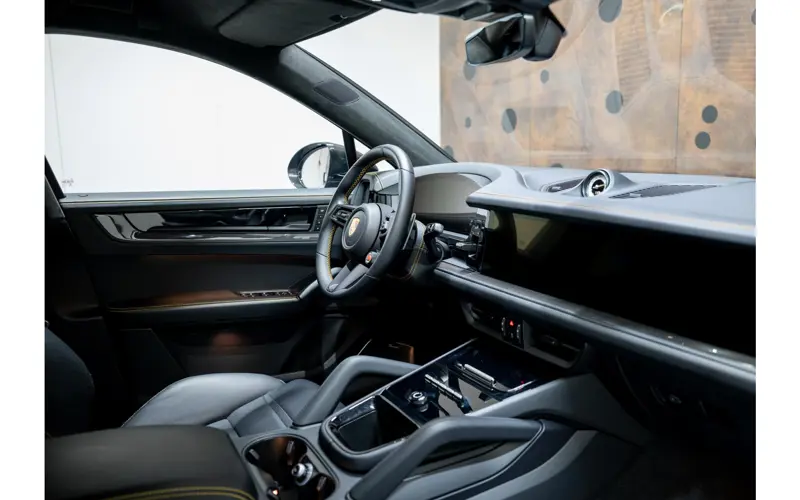 Porsche Cayenne Coupé 4.0 Turbo E-Hybrid GT - 150324