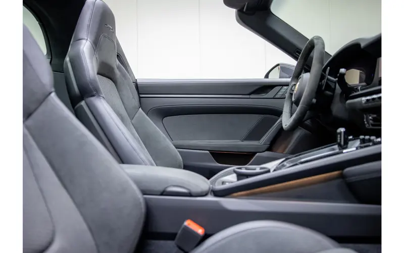 Porsche 911 3.6 T-Hybrid Targa 4 GTS - 121623