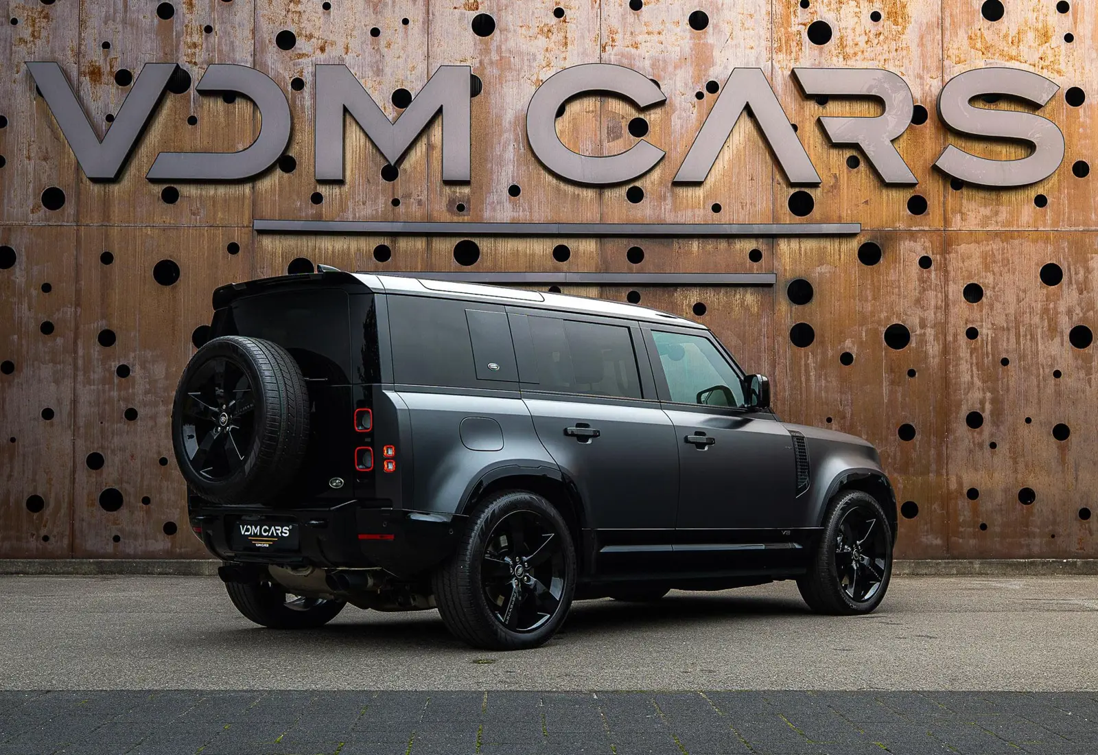 Land Rover Defender 110 5.0 P525 110 V8 Carpathian Edition - 170320