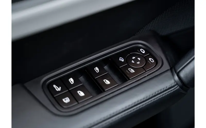 Porsche Cayenne Coupé 3.0 E-Hybrid - 137620