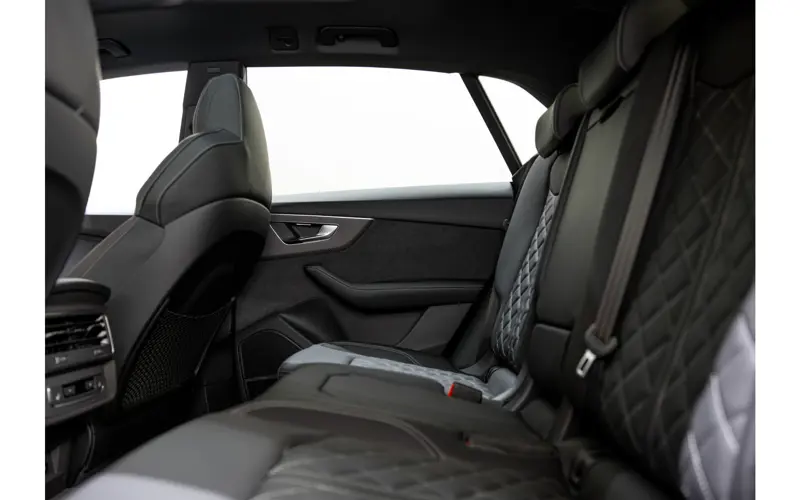 Audi Q8 60 TFSI e quattro Pro Line S Competition - 107420