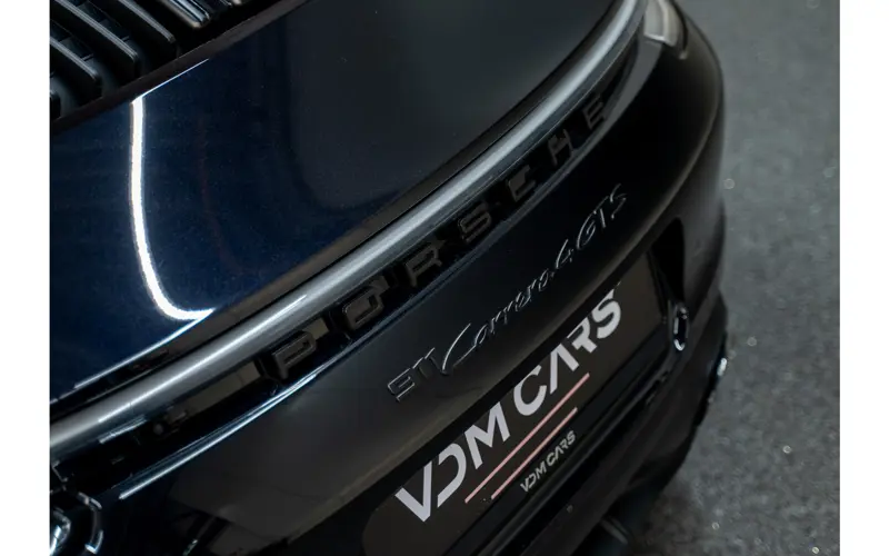 Porsche 911 Cabrio 3.0 Carrera 4 GTS - 122327