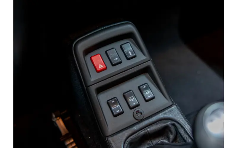 Porsche 911 (993) 3.6 Carrera 4S Coupé - 123360