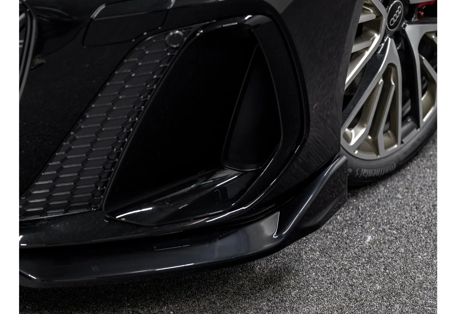 Audi A6 Avant 2.0 e-hybrid quattro S edition Competition - 131454