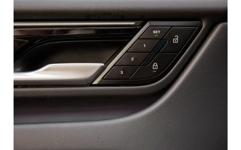 Porsche Macan 4 100 kWh - 111255