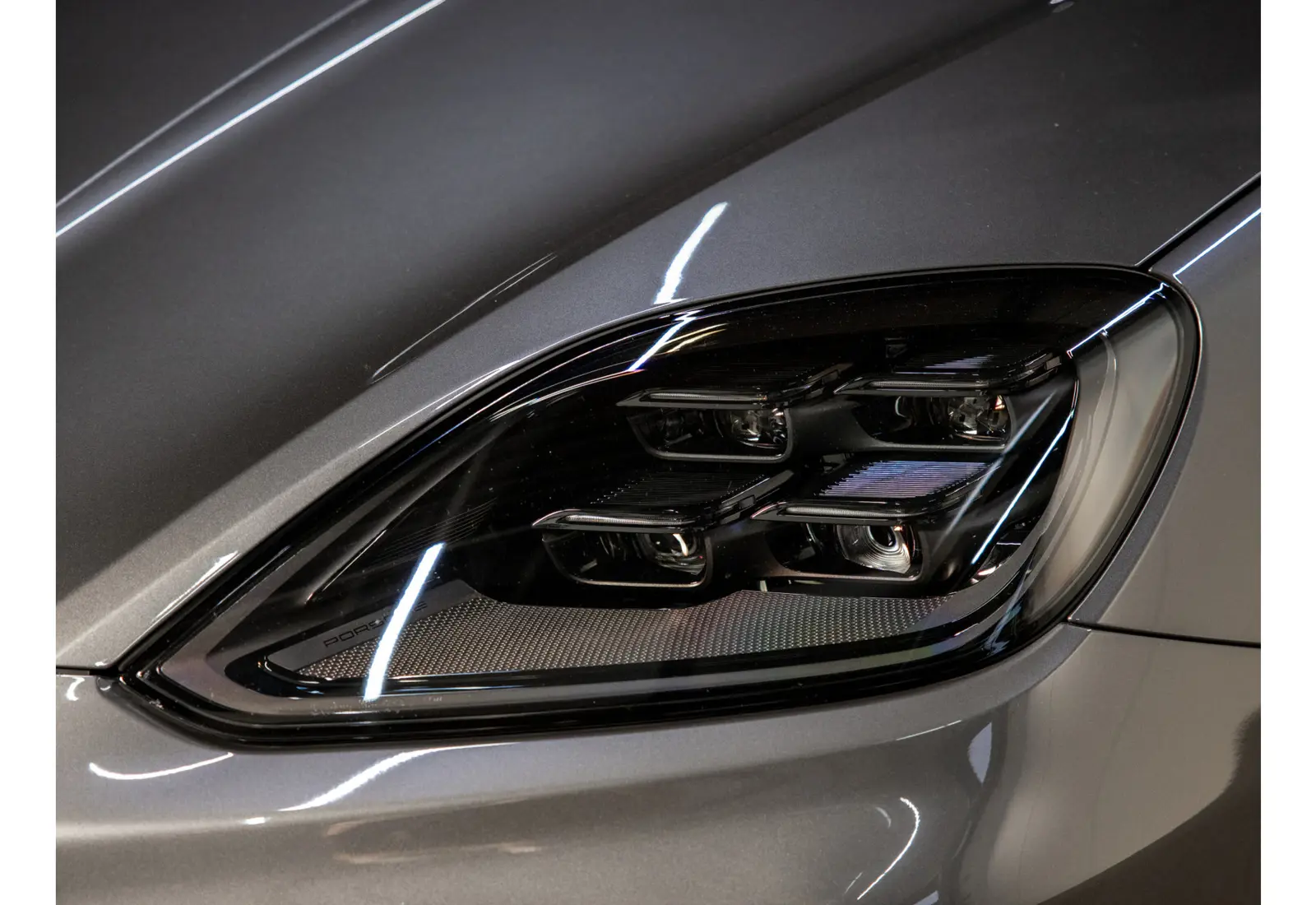 Porsche Cayenne 3.0 E-Hybrid - 108740