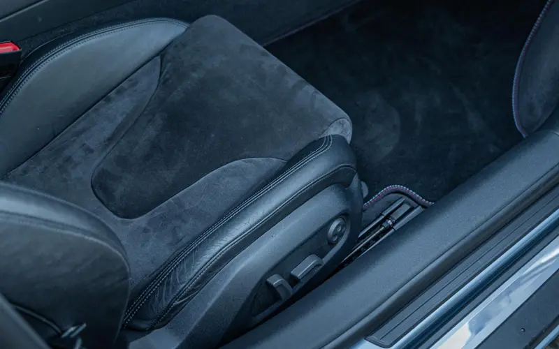 Audi R8 4.2 V8 FSI - 145179