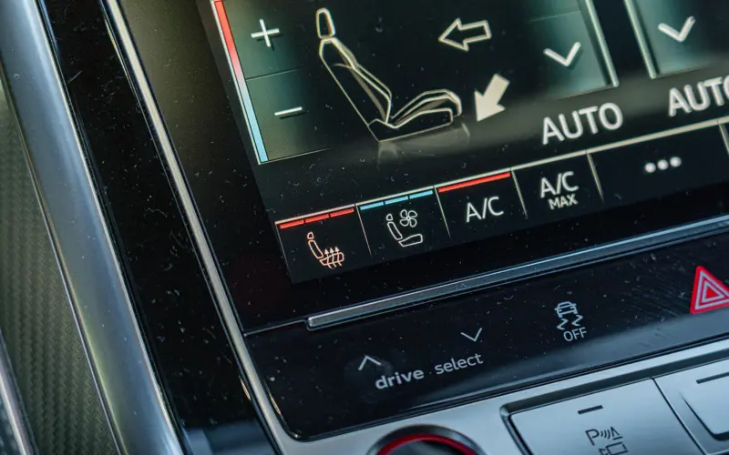 Audi RS Q8 RS Q8 performance TFSI quattro tiptronic - 146000