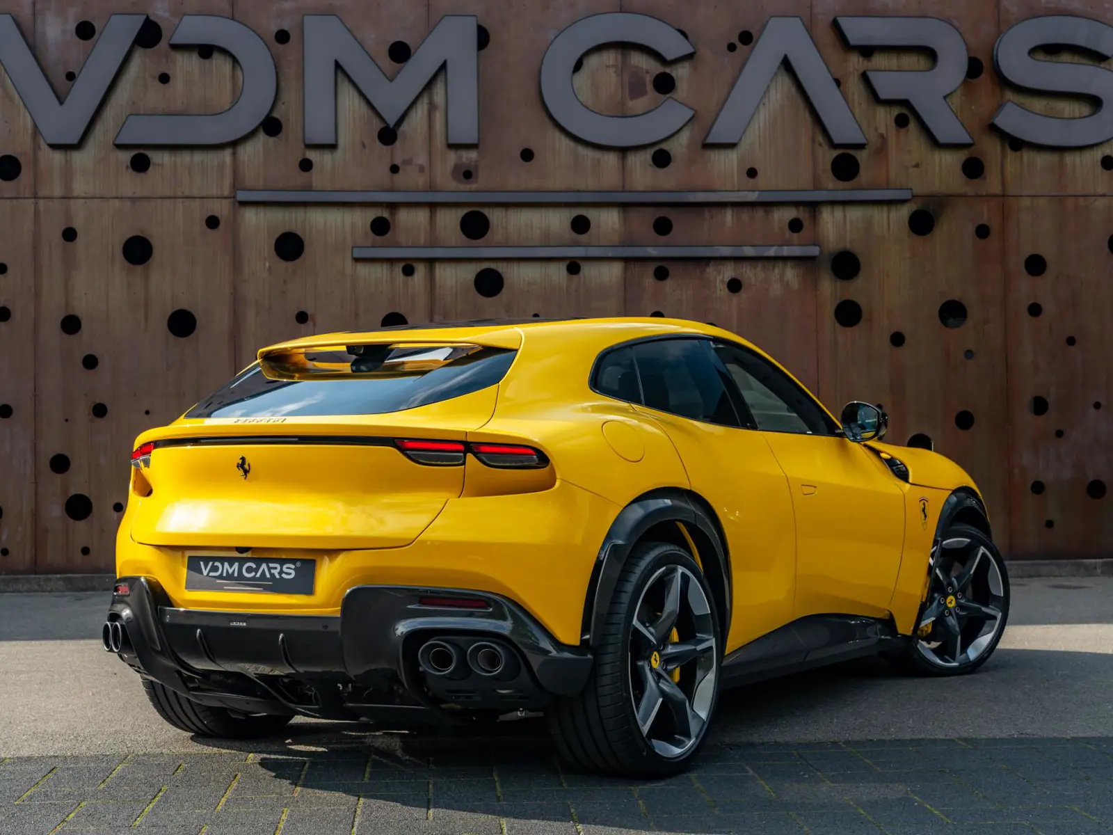 Ferrari Purosangue 6.5 V12 - 140851