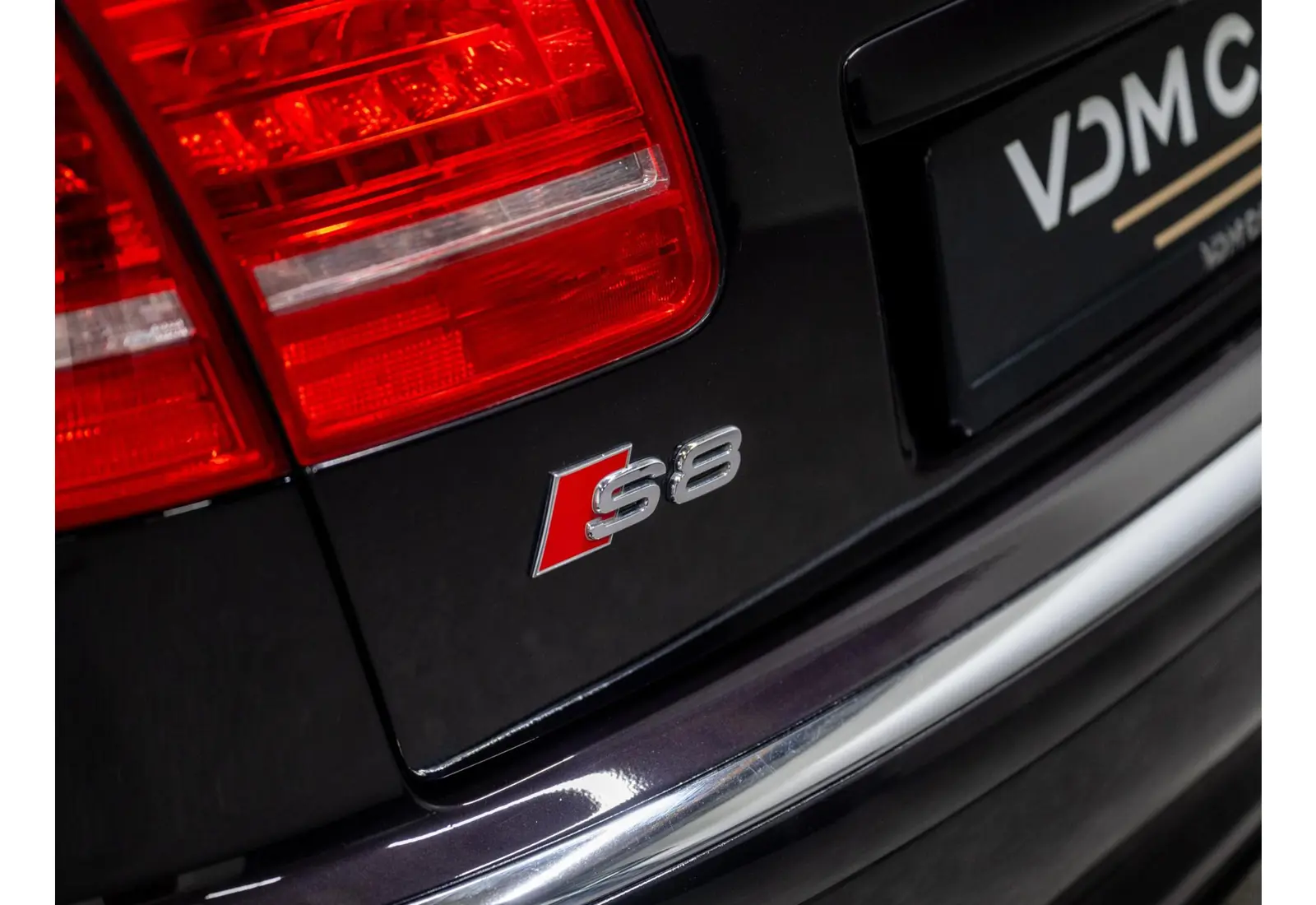 Audi A8 5.2 S8 quattro - 142778