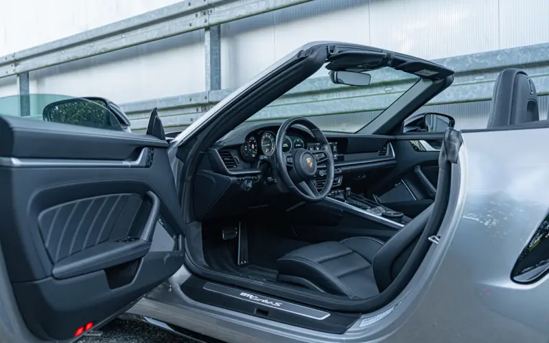 Porsche 911 Cabrio 3.8 Turbo S - 133819