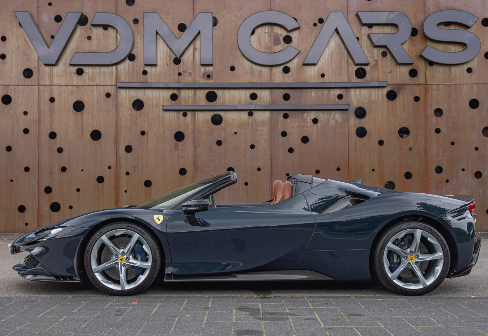 Ferrari SF90 Spider 4.0 V8 - 110765