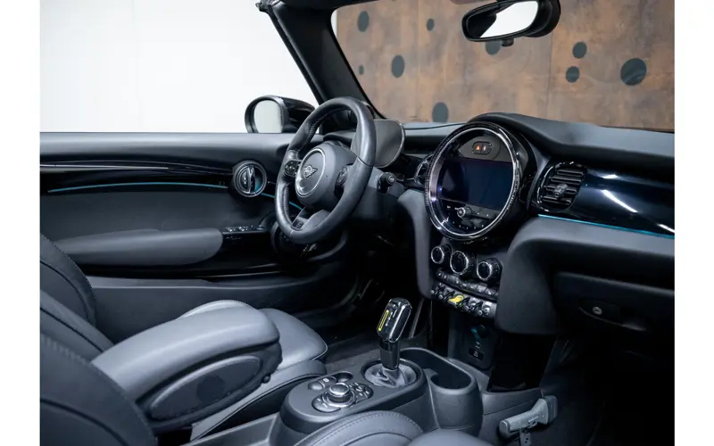 MINI MINI Electric Cabrio MINI Yours 33 kWh - 126039