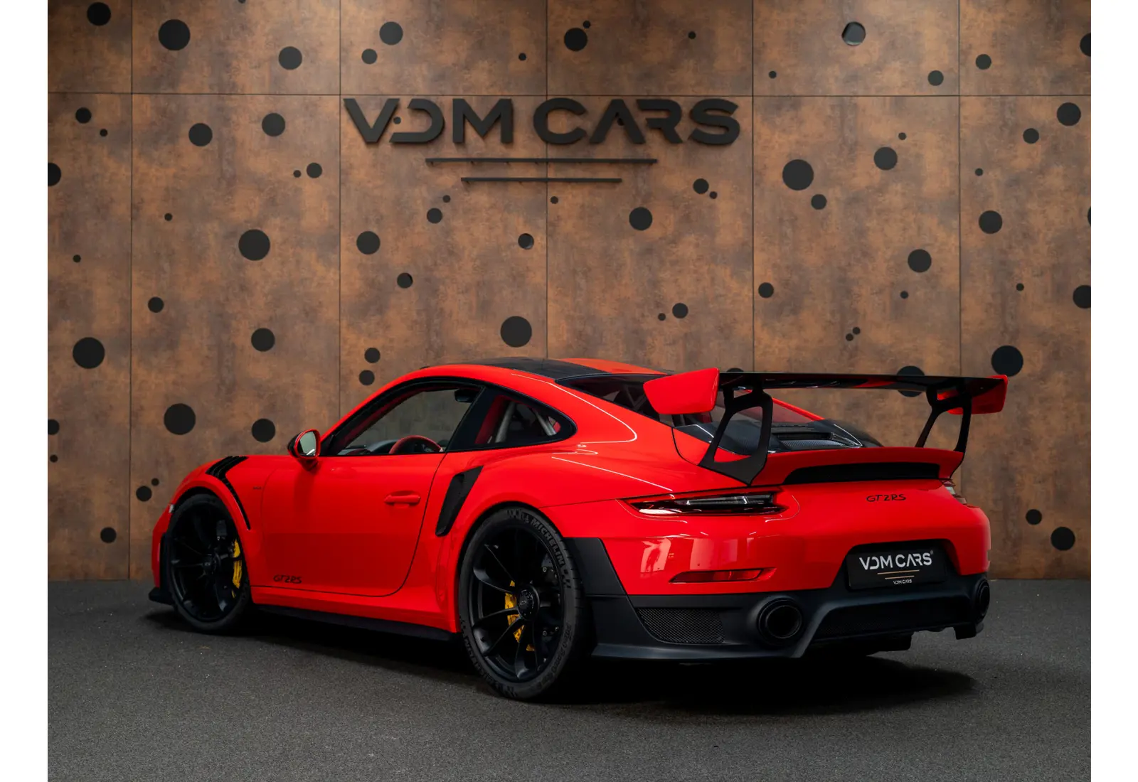 Porsche 911 GT2 RS - 64332