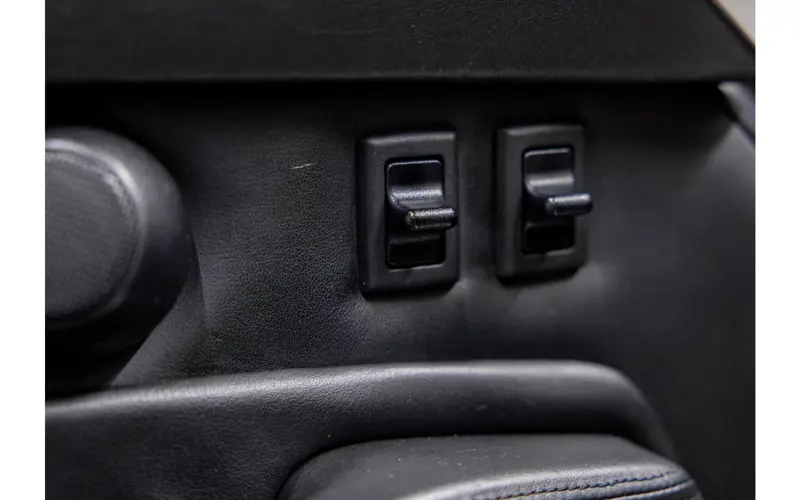 Porsche 911 (993) 3.6 Carrera 4S Coupé - 123375