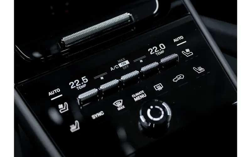 Porsche Cayenne Coupé 4.0 Turbo E-Hybrid GT - 127383