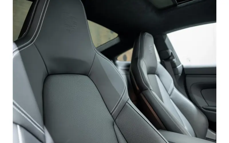 Porsche 911 3.6 T-Hybrid Carrera 4 GTS - 147093