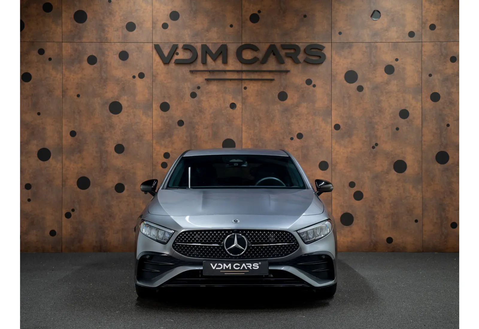 Mercedes-Benz A-Klasse 180 AMG Line - 117180