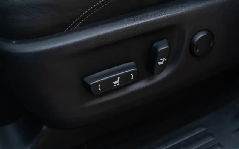 Toyota Land Cruiser 2.8 D-4D Executive - 128764