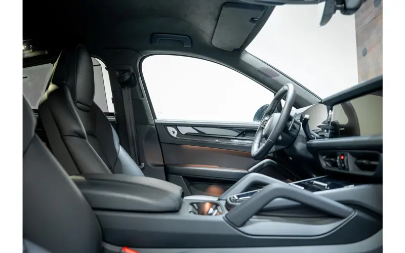 Porsche Cayenne Coupé 4.0 Turbo E-Hybrid GT - 153024